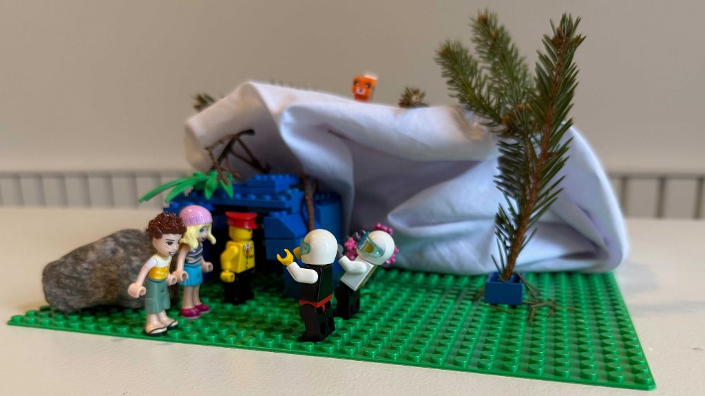 Szenen aus der Passionsgeschichte — in Lego nachgebaut