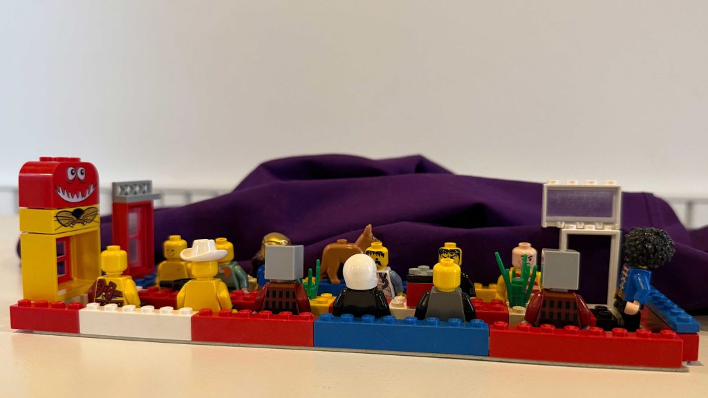 Szenen aus der Passionsgeschichte — in Lego nachgebaut