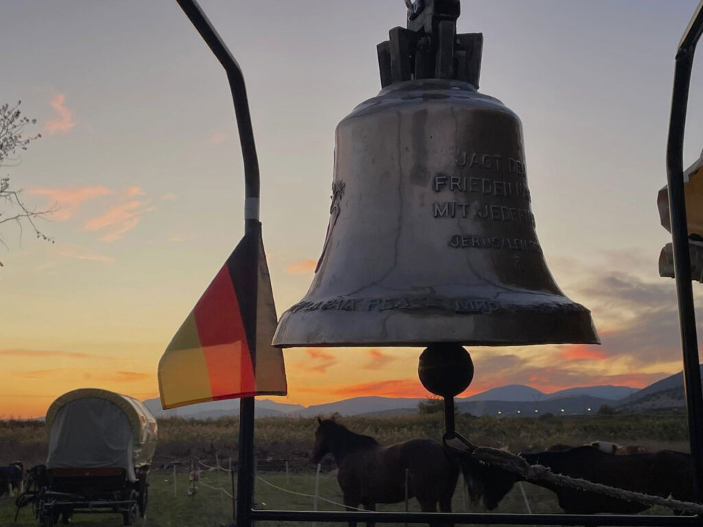 Friedensglocken–Treck unterwegs nach Jerusalem