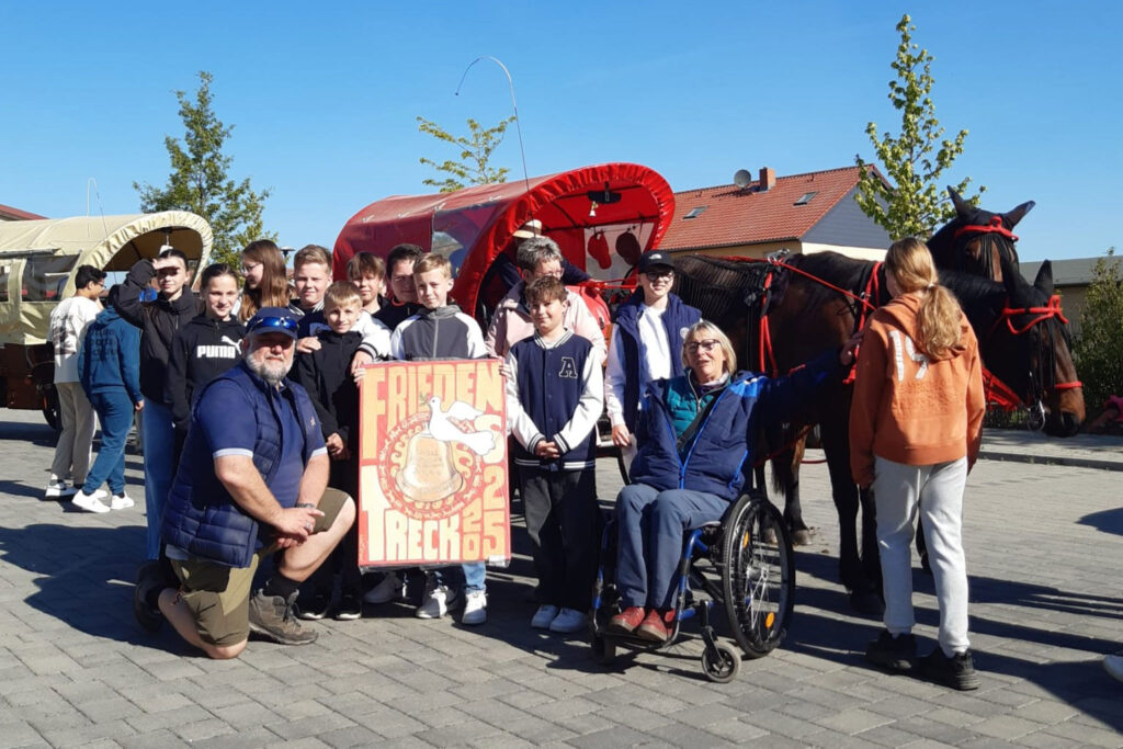 Friedensglocken–Treck unterwegs nach Jerusalem